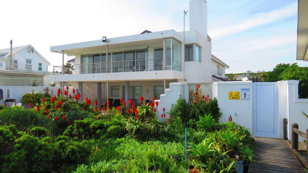 On The Beach Apartments Yzerfontein Bagian luar foto